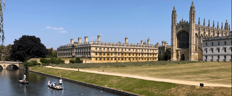 Cambridge colleges with punts and bridges